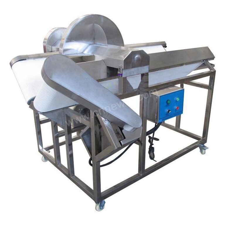 Automatic fruit and vegetable cutting machine