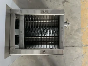 Expédition n° 2 de la machine à découper la viande QE